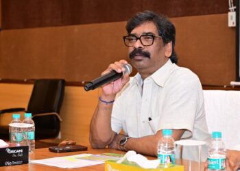Jharkhand vidhansabha monsoon session : झारखंड विधानसभा के मानसून सत्र को लेकर तैयारी, सत्ताधारी विधायकों के साथ मुख्यमंत्री ने तय की रणनीति Jharkhand vidhansabha monsoon session : झारखंड विधानसभा के मानसून सत्र को लेकर तैयारी, सत्ताधारी विधायकों के साथ मुख्यमंत्री ने तय की रणनीति
