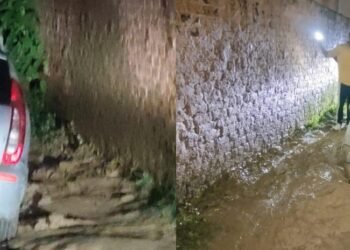 Jamshedpur border area kapali : कपाली में जलापूर्ति योजना की खुदाई बनी समस्या, कीचड़ में फंसी कार