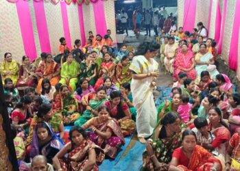 Jamshedpur mansa puja : पुराना सोनारी में धीवर समाज ने आयोजित की मनसा पूजा, पौराणिक पूजा में दिखा श्रद्धाभाव Jamshedpur mansa puja : पुराना सोनारी में धीवर समाज ने आयोजित की मनसा पूजा, पौराणिक पूजा में दिखा श्रद्धाभाव