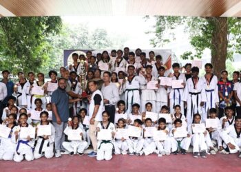 Jamshedpur sports report : सीआइएसइ बिहार – झारखंड रीजनल ताइक्वांडो प्रतियोगिता में जमशेदपुर जोन विजेता, देवघर जोन उपविजेता