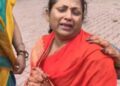 Jamshedpur snatching : सोनारी मंदिर में महिला से चेन छिनतई, भीड़ में बदमाशों ने दिया घटना को अंजाम