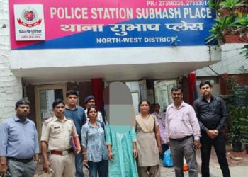 jharkhand police big success : झारखंड की वांछित मानव तस्कर दिल्ली से गिरफ्तार, खूंटी की एक पीड़िता का किया गया रेस्क्यू, चाईबासा पुलिस, दिल्ली पुलिस और एनजीओ की संयुक्त कार्रवाई