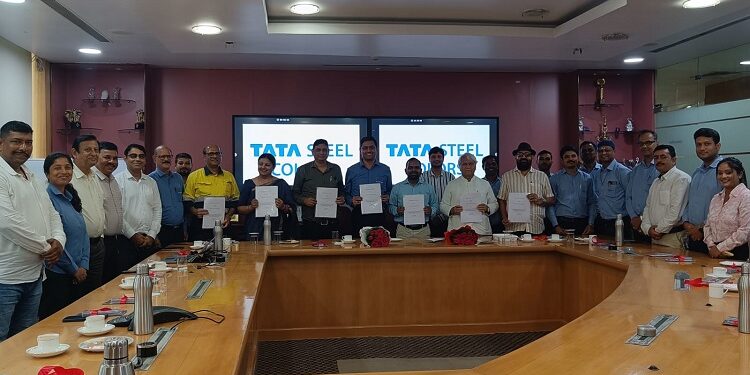 tata steel colours wage revision agreement : टाटा स्टील कलर्स में हुआ वेज रिवीजन समझौता, 19 हजार रुपये से अधिक की बढ़ोत्तरी