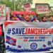 jamshedpur football club public protest : जमशेदपुर फुटबॉल क्लब को बंद करने को लेकर लोगों में गुस्सा, कंपनी के दफ्तर पर किया प्रदर्शन