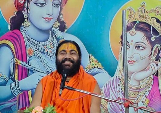 Jamshedpur shrimadbhagwat katha : गोलमुरी शिवमंदिर में जारी श्रीमद्भागवत कथा ने लिया विराम, अंतिम दिन अनूपानंद जी ने की सुदामा चरित सहित कई मर्मस्पर्शी प्रसंगों की व्याख्या Jamshedpur shrimadbhagwat katha : गोलमुरी शिवमंदिर में जारी श्रीमद्भागवत कथा ने लिया विराम, अंतिम दिन अनूपानंद जी ने की सुदामा चरित सहित कई मर्मस्पर्शी प्रसंगों की व्याख्या