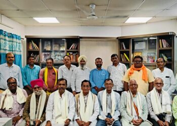 jamshedpur jdu celebrates elders day : जनता दल यूनाइटेड ने मनाया वरिष्ठ नागरिक दिवस, किये गये सम्मानित