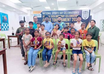 tata steel national sports day : राष्ट्रीय खेल दिवस और सर दोराबजी टाटा जयंती समारोह जेआरडी टाटा स्पोर्ट्स कॉम्प्लेक्स में शतरंज प्रतियोगिता आयोजित, कई खिलाड़ियों का रहा शानदार प्रदर्शन