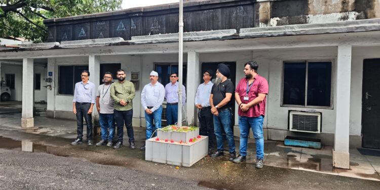Tata Steel fme department-टाटा स्टील के एफएमई विभाग में स्वतंत्रता दिवस पर ध्वजारोहण, जेडीसी चेयरमैन ने फहराया तिरंगा