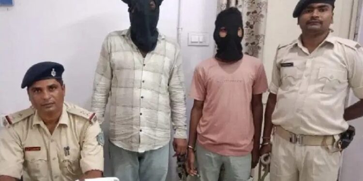 adityapur police success-आदित्यपुर पुलिस को मिली सफलता, फायरिंग मामले में दो गिरफ्तार, देसी कट्टा व गोली बरामद adityapur police success-आदित्यपुर पुलिस को मिली सफलता, फायरिंग मामले में दो गिरफ्तार, देसी कट्टा व गोली बरामद