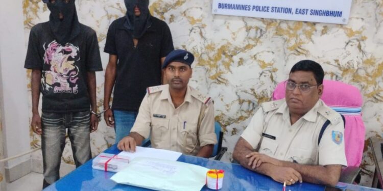 jamshedpur police action-बर्मामाइंस कैरेज कॉलोनी में चाकू व ईंट से मारपीट कर घायल करने के मामले में दो गिरफ्तार, भेजे गए जेल