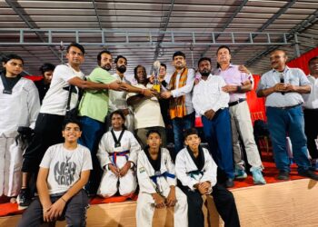 jharkhand sports : 26 वे सीनियर क्यूरोगी 15वीं सीनियर पुमसे तथा 12वीं कैडेट क्युरोगी 11वीं कैडेट पुमसे राज्य स्तरीय ताइक्वांडो प्रतियोगिता में पूर्वी सिंहभूम विजेता, रांची को उपविजेता का खिताब jharkhand sports : 26 वे सीनियर क्यूरोगी 15वीं सीनियर पुमसे तथा 12वीं कैडेट क्युरोगी 11वीं कैडेट पुमसे राज्य स्तरीय ताइक्वांडो प्रतियोगिता में पूर्वी सिंहभूम विजेता, रांची को उपविजेता का खिताब