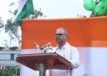 csir-nml Jamshedpur-सीएसआईआर-एनएमएल जमशेदपुर ने देशभक्ति के जोश और उत्साह के साथ मनाया 80वां स्वतंत्रता दिवस, निदेशक संदीप चौधरी ने किया ध्वजारोहण, राष्ट्र की तरक्की और विकास के प्रति सामूहिक संकल्प को दोहराया