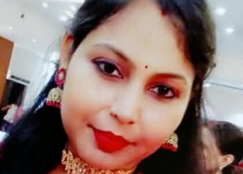 jamshedpur suicide- सिदगोड़ा में विवाहिता ने घर में फांसी लगाकर कर ली आत्महत्या, पुलिस मामले की छानबीन में जुटी jamshedpur suicide- सिदगोड़ा में विवाहिता ने घर में फांसी लगाकर कर ली आत्महत्या, पुलिस मामले की छानबीन में जुटी