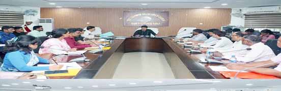 west singhbhum dc review-चाईबासा उपायुक्त ने की 12 एकलव्य मॉडल स्कूल की समीक्षा, दैनिक गतिविधियों की निगरानी के निर्देश west singhbhum dc review-चाईबासा उपायुक्त ने की 12 एकलव्य मॉडल स्कूल की समीक्षा, दैनिक गतिविधियों की निगरानी के निर्देश