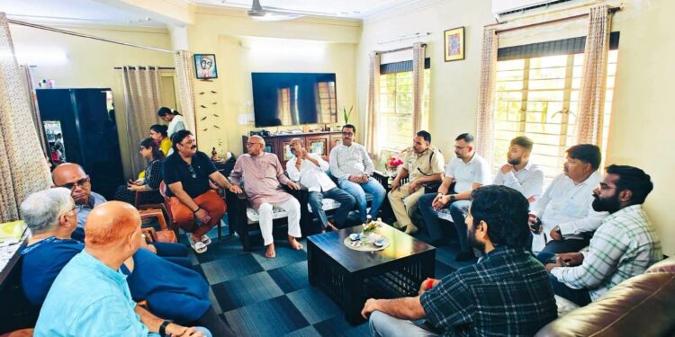 jamshedpur mla saryu roy on nikhar murder : जमशेदपुर के विधायक सरयू राय ने निखार सबलोक की हत्या को लेकर जताया अफसोस, कहा – पुलिस देखें कौन ऐसे युवाओं को अपराध में झोंक रहा है, निखार हत्याकांड को लेकर उठाये ये सवाल