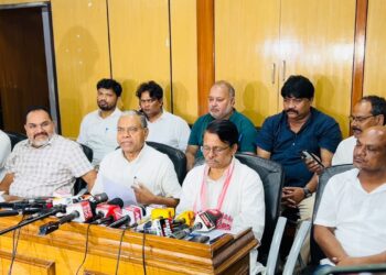 jharkhand congress decision : कांग्रेस पॉलिटिकल अफेयर्स कमेटी की बैठक में कई मुद्दों पर चर्चा, खान विधेयक के खिलाफ आंदोलन का ऐलान