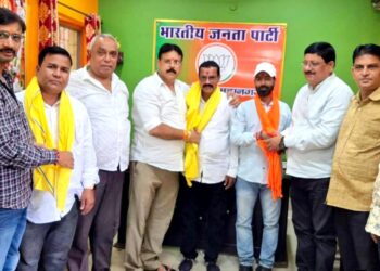 jamshedpur bjp-भाजपा जमशेदपुर महानगर ने पूर्वी विधानसभा के बिरसानगर मंडल कमेटी का किया विस्तार, संजीव बनर्जी को मिली अध्यक्ष की जिम्मेदारी