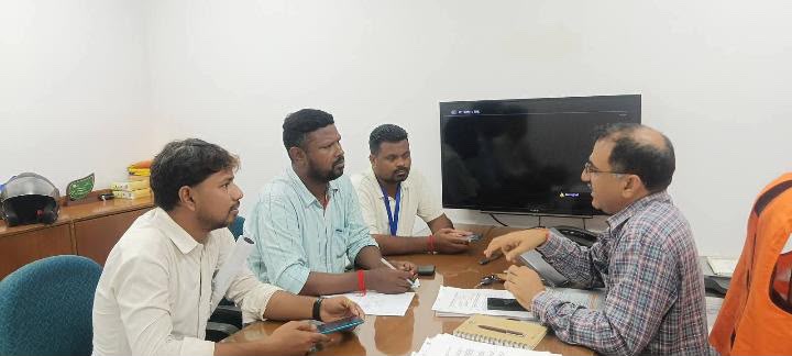 Jamshedpur mukhi samaj : जमशेदपुर के सभी मुखी बस्तियों में नियमित फॉगिंग, एंटी-लार्वा छिड़काव एवं साफ-सफाई की मांग Jamshedpur mukhi samaj : जमशेदपुर के सभी मुखी बस्तियों में नियमित फॉगिंग, एंटी-लार्वा छिड़काव एवं साफ-सफाई की मांग