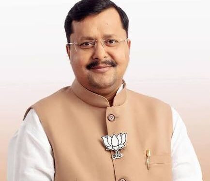 Bjp national committee announced : भाजपा की राष्ट्रीय कार्यसमिति की घोषणा, झारखंड से सिर्फ डॉ प्रदीप वर्मा को मिली जगह, देखे कौन कौन है नितिन नवीन की टीम में Bjp national committee announced : भाजपा की राष्ट्रीय कार्यसमिति की घोषणा, झारखंड से सिर्फ डॉ प्रदीप वर्मा को मिली जगह, देखे कौन कौन है नितिन नवीन की टीम में