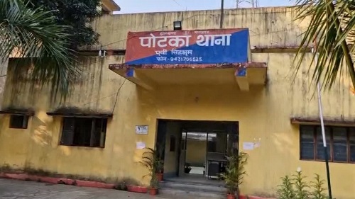 Jamshedpur rural police action : पोटका में एंट्री क्राइम वाहन चेकिंग के दौरान चोरी की बाइक के साथ नाबालिग पकड़ाया Jamshedpur rural police action : पोटका में एंट्री क्राइम वाहन चेकिंग के दौरान चोरी की बाइक के साथ नाबालिग पकड़ाया