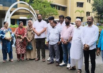 Jamshedpur mango nagar nigam issue : मानगो नगर निगम की बोर्ड बैठक को लेकर उप महापौर ने डीसी को सौंपा ज्ञापन, चार माह बाद हुई बोर्ड बैठक की प्रक्रिया पर उठाए सवाल, जनहित प्रस्तावों को एजेंडा में शामिल करने की मांग, देखिए – video
