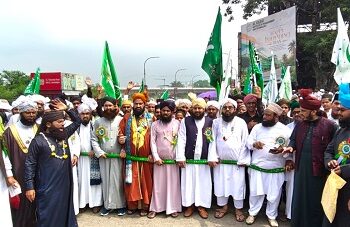 Jamshedpur eid milad un nabi : ईद मिलाद-उन-नबी पर निकला भव्य जुलूस, ‘सरकार की आमद मरहबा’ से गूंजा शहर