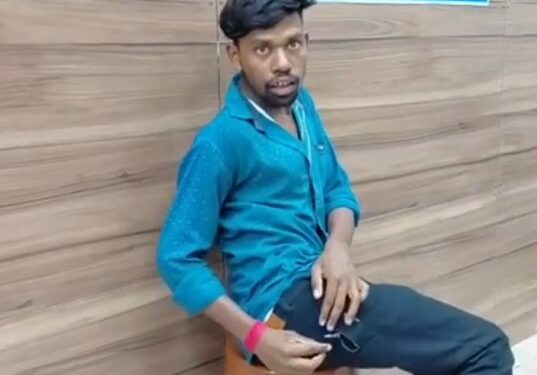 Jamshedpur theft in hospital : एमजीएम अस्पताल में लगातार हो रही चोरी की घटनाएं, एनआईसीयू वार्ड के बाहर से युवक का मोबाइल गायब