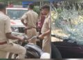 Jamshedpur youth clash : सिदगोड़ा में डीजे बंद कराने पहुंची पुलिस से उलझे युवक, पुलिस वाहन पर किया पथराव, एएसआई घायल, पांच हिरासत में, देखिए – video