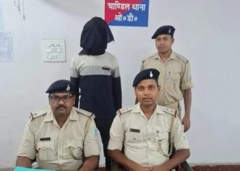 Saraikela police success : चांडिल में चोरी की दो बाइक के साथ युवक गिरफ्तार, 10 दिन पहले ही जेल से आया था बाहर