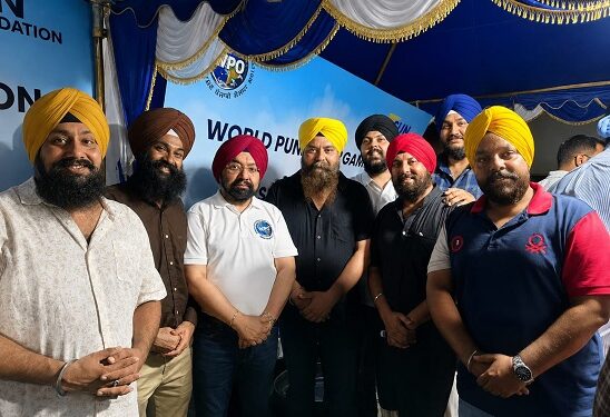 Jamshedpur khalsa seva dal in ranchi : राज्यसभा सांसद एवं भाजपा के वरिष्ठ नेता विक्रमजीत सिंह साहनी पहुंचे रांची, जमशेदपुर के खालसा सेवा दल के युवाओं ने आंदोलनरत छात्रों के बीच की लंगर सेवा Jamshedpur khalsa seva dal in ranchi : राज्यसभा सांसद एवं भाजपा के वरिष्ठ नेता विक्रमजीत सिंह साहनी पहुंचे रांची, जमशेदपुर के खालसा सेवा दल के युवाओं ने आंदोलनरत छात्रों के बीच की लंगर सेवा