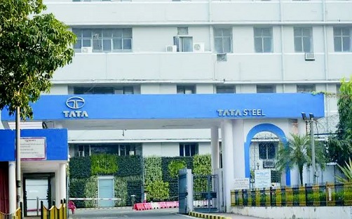 Tata steel management big action : टाटा स्टील के कर्मचारी को अप्राकृतिक यौन शोषण करने के आरोप में किया गया बरखास्त, यह था पूरा मामला Tata steel management big action : टाटा स्टील के कर्मचारी को अप्राकृतिक यौन शोषण करने के आरोप में किया गया बरखास्त, यह था पूरा मामला