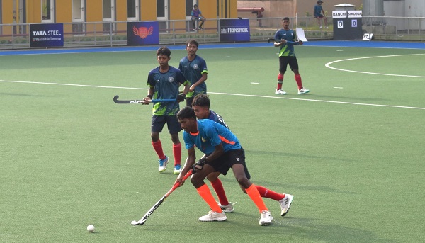 Naval tata hockey : नवल टाटा हॉकी झारखंड सब-जूनियर स्टेट चैंपियनशिप में एनटीएचए बना चैंपियन, खिलाड़ियों को मिला सम्मान Naval tata hockey : नवल टाटा हॉकी झारखंड सब-जूनियर स्टेट चैंपियनशिप में एनटीएचए बना चैंपियन, खिलाड़ियों को मिला सम्मान