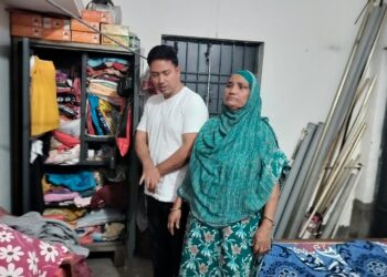 jamshedpur rural theft-हल्दीपोखर में अधिवक्ता के घर लाखों की चोरी,95 हजार नकद समेत 14 लाख के आभूषण ले उड़े चोर, सीसीटीवी फुटेज में कैद हुई पूरी गतिविधि, कोवाली थाना में मामला दर्ज, सीसीटीवी फुटेज के आधार पर जांच में जुटी पुलिस