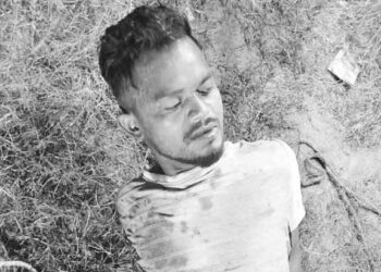 west singhbhum manoharpur firing-मनोहरपुर में बर्तन कारोबारी को मारी गोली, 50 हजार लूटे, एक बदमाश पकड़ाया, दूसरा फरार west singhbhum manoharpur firing-मनोहरपुर में बर्तन कारोबारी को मारी गोली, 50 हजार लूटे, एक बदमाश पकड़ाया, दूसरा फरार