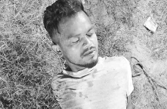 west singhbhum manoharpur firing-मनोहरपुर में बर्तन कारोबारी को मारी गोली, 50 हजार लूटे, एक बदमाश पकड़ाया, दूसरा फरार