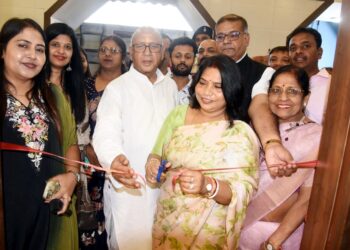 jamshedpur festival exhibition fair-बिष्टुपुर तुलसी भवन में तीन दिवसीय फेस्टिवल प्रदर्शनी मेला का शुभारंभ, महिला उद्यमियों ने लगाए 53 स्टॉल,घरेलू उद्योगों से जुड़ी महिलाओं को एक मंच देने का प्रयास jamshedpur festival exhibition fair-बिष्टुपुर तुलसी भवन में तीन दिवसीय फेस्टिवल प्रदर्शनी मेला का शुभारंभ, महिला उद्यमियों ने लगाए 53 स्टॉल,घरेलू उद्योगों से जुड़ी महिलाओं को एक मंच देने का प्रयास