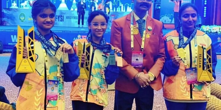 International Yogasan Championship-अंतरराष्ट्रीय योगासन चैंपियनशिप में झारखंड का डंका, खिलाड़ियों ने जीते चार पदक, रक्षित,अनाभ्या, नंदिनी और स्मिकी ने बढ़ाया झारखंड का गौरव, झारखंड के योगासन खिलाड़ियों का अंतरराष्ट्रीय मंच पर दमदार प्रदर्शन