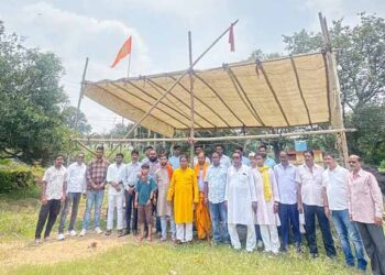 Jamshedpur bhumi pujan-सिमुलडागा में श्रीश्री सार्वजनिक दुर्गा पूजा समिति के पूजा पंडाल निर्माण का हुआ भूमि पूजन Jamshedpur bhumi pujan-सिमुलडागा में श्रीश्री सार्वजनिक दुर्गा पूजा समिति के पूजा पंडाल निर्माण का हुआ भूमि पूजन