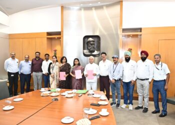 tata steel wire division bonus : टाटा स्टील के तार कंपनी में भी मिलेगा बोनस, 2.19 करोड़ रुपये बंटेंगे tata steel wire division bonus : टाटा स्टील के तार कंपनी में भी मिलेगा बोनस, 2.19 करोड़ रुपये बंटेंगे