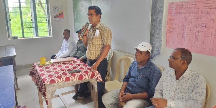 jamshedpur rural- महुलिया प्लस टू स्कूल में  एसएमसी की बैठक, शिक्षा व्यवस्था बेहतर बनाने पर जोर