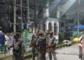 Jamshedpur hungama : जुगसलाई में दो समुदाय के लोगों में बवाल, पुलिस को चलानी पड़ी गोली, देखिये – video Jamshedpur hungama : जुगसलाई में दो समुदाय के लोगों में बवाल, पुलिस को चलानी पड़ी गोली, देखिये – video