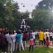 Jamshedpur rural ‘matki phod’ on janmashtmi : गालूडीह के पुतड़ू में जन्माष्टमी के अवसर पर मटकी फोड़ प्रतियोगिता आयोजित, बजीरडांगा की टीम ने मारी बाजी, डांडिया नृत्य ने बांधा समां Jamshedpur rural ‘matki phod’ on janmashtmi : गालूडीह के पुतड़ू में जन्माष्टमी के अवसर पर मटकी फोड़ प्रतियोगिता आयोजित, बजीरडांगा की टीम ने मारी बाजी, डांडिया नृत्य ने बांधा समां