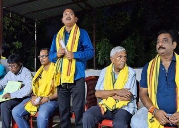 jamshedpur bjp sonari : भाजपा सोनारी मंडल की बैठक में आगामी कार्यक्रमों को लेकर बनी रणनीति, 17 सितंबर से 18 अक्तूबर तक होगा संकल्प अभियान jamshedpur bjp sonari : भाजपा सोनारी मंडल की बैठक में आगामी कार्यक्रमों को लेकर बनी रणनीति, 17 सितंबर से 18 अक्तूबर तक होगा संकल्प अभियान