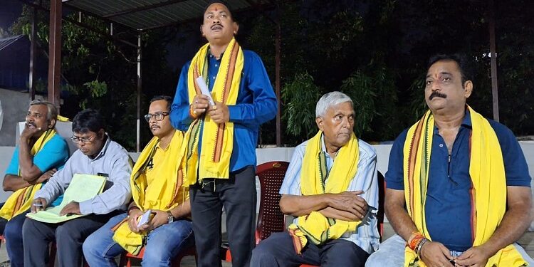 jamshedpur bjp sonari : भाजपा सोनारी मंडल की बैठक में आगामी कार्यक्रमों को लेकर बनी रणनीति, 17 सितंबर से 18 अक्तूबर तक होगा संकल्प अभियान jamshedpur bjp sonari : भाजपा सोनारी मंडल की बैठक में आगामी कार्यक्रमों को लेकर बनी रणनीति, 17 सितंबर से 18 अक्तूबर तक होगा संकल्प अभियान