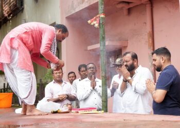 Jamshedpur sonari pardesipara durgapuja : जमशेदपुर के सोनारी परदेसीपाड़ा में श्री श्री सार्वजनिक दुर्गापूजा के लिए हुआ भूमि पूजन, यहां 1984 से होती आ रही है दुर्गापूजा