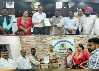 Jamshedpur central durgapuja committee demands : पूर्वी सिंहभूम सेंट्रल दुर्गापूजा समिति ने डीसी/एसएसपी को सौंपा 34 सूत्री मांग पत्र, आसन्न दुर्गापूजा शांति पूर्वक संपन्न कराने के लिए रखीं मांगें, पदाधिकारियों से मिला कार्रवाई एवं पूर्ण सहयोग का भरोसा