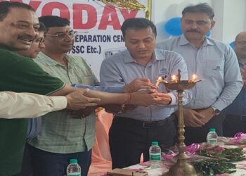 Jamshedpur tata power free coaching : टाटा पावर जोजोबेरा ने छोटा गोविंदपुर में शुरू किया निःशुल्क कोचिंग सेंटर, युवाओं को सरकारी परीक्षाओं की तैयारी के लिए देगा मुफ्त कोचिंग Jamshedpur tata power free coaching : टाटा पावर जोजोबेरा ने छोटा गोविंदपुर में शुरू किया निःशुल्क कोचिंग सेंटर, युवाओं को सरकारी परीक्षाओं की तैयारी के लिए देगा मुफ्त कोचिंग