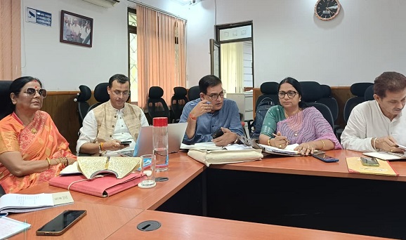 National women leadership conference : एनआईटी जमशेदपुर में राष्ट्रीय महिला नेतृत्व सम्मेलन-2026 को लेकर बैठक, तैयारियों को लेकर हुई चर्चा, अलग-अलग लोगों को दी गई जिम्मेदारियां National women leadership conference : एनआईटी जमशेदपुर में राष्ट्रीय महिला नेतृत्व सम्मेलन-2026 को लेकर बैठक, तैयारियों को लेकर हुई चर्चा, अलग-अलग लोगों को दी गई जिम्मेदारियां