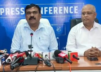 jharkhand election commissioner : झारखंड में मतदाता पंजीकरण एवं मतदाता सूची पर दो दिवसीय अंतरराष्ट्रीय सम्मेलन 02 एवं 03 सितम्बर को रांची में, देश-विदेश से प्राप्त 230 एब्सट्रैक्ट्स में 80 चयनित, 57 शोध-पत्रों पर तकनीकी सत्रों में होगा विश्व के लोकतांत्रिक देशों में मतदाता पंजीकरण एवं मतदाता पंजी का तुलनात्मक अध्ययन, देखिये – video
