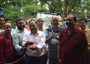 jamshedpur initiative : जुगसलाई बलदेव बस्ती में ईया फाउंडेशन ने टाटा वर्कर्स यूनियन के कमेटी मेंबर श्याम सुंदर गोप का मनाया जन्मदिन, जरूरतमंदों की मदद के साथ मनाया अपना जन्मदिवस jamshedpur initiative : जुगसलाई बलदेव बस्ती में ईया फाउंडेशन ने टाटा वर्कर्स यूनियन के कमेटी मेंबर श्याम सुंदर गोप का मनाया जन्मदिन, जरूरतमंदों की मदद के साथ मनाया अपना जन्मदिवस